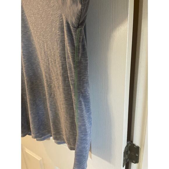 Tommy Bahama Size XXL Cape Cato V-Neck T-Shirt - Picture 10 of 12